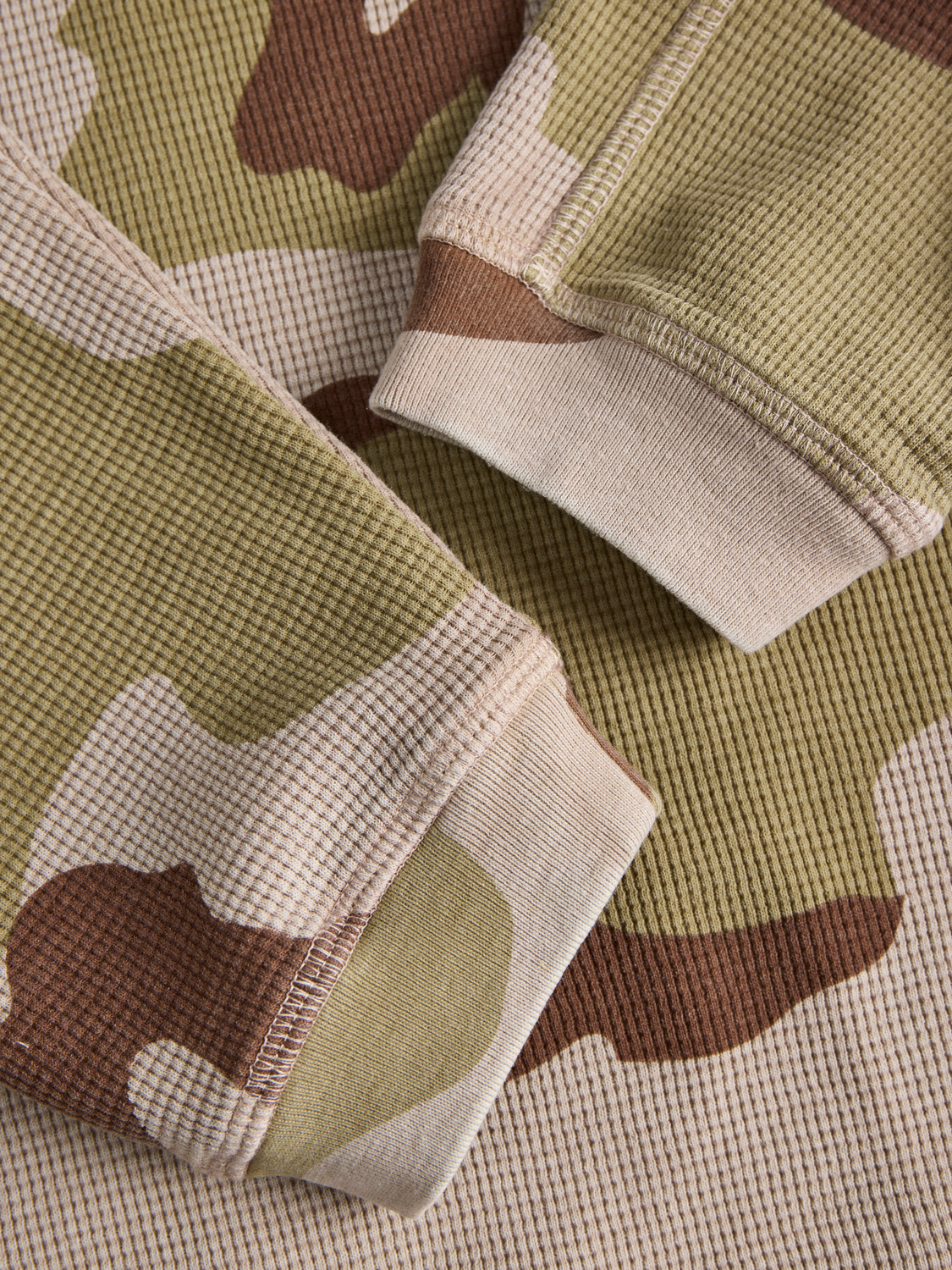 model_shot-detail